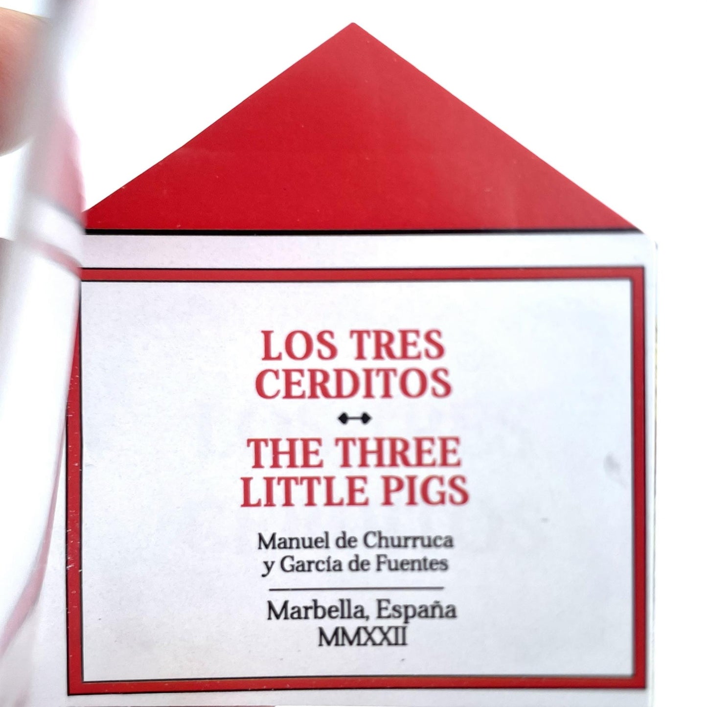 Los Tres Cerditos; The Three Little Pigs